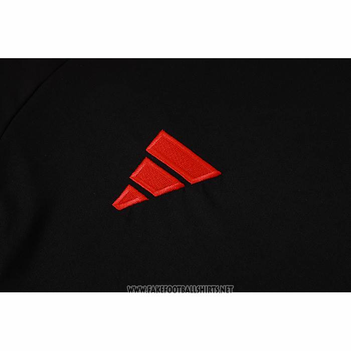 Tracksuit
 SC Internacional Short Sleeve
 2024-2025 Black
 - Shorts
